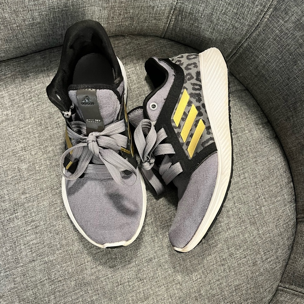 Good used condition Adidas sneakers